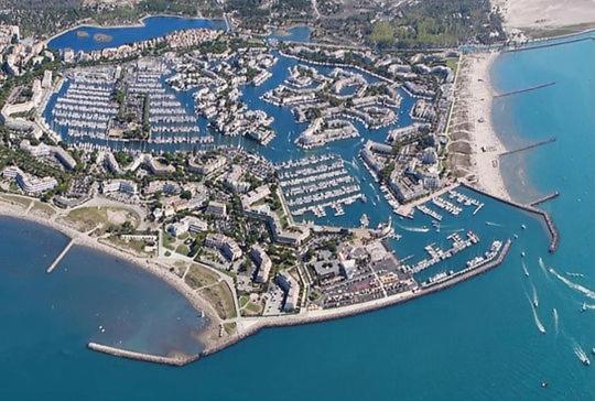 Spacieux Rez De Jardin Vue Sur Port De Plaisance *